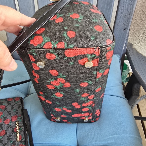 Michael Kors Black and Red Floral Satchel - Picture 12 of 15